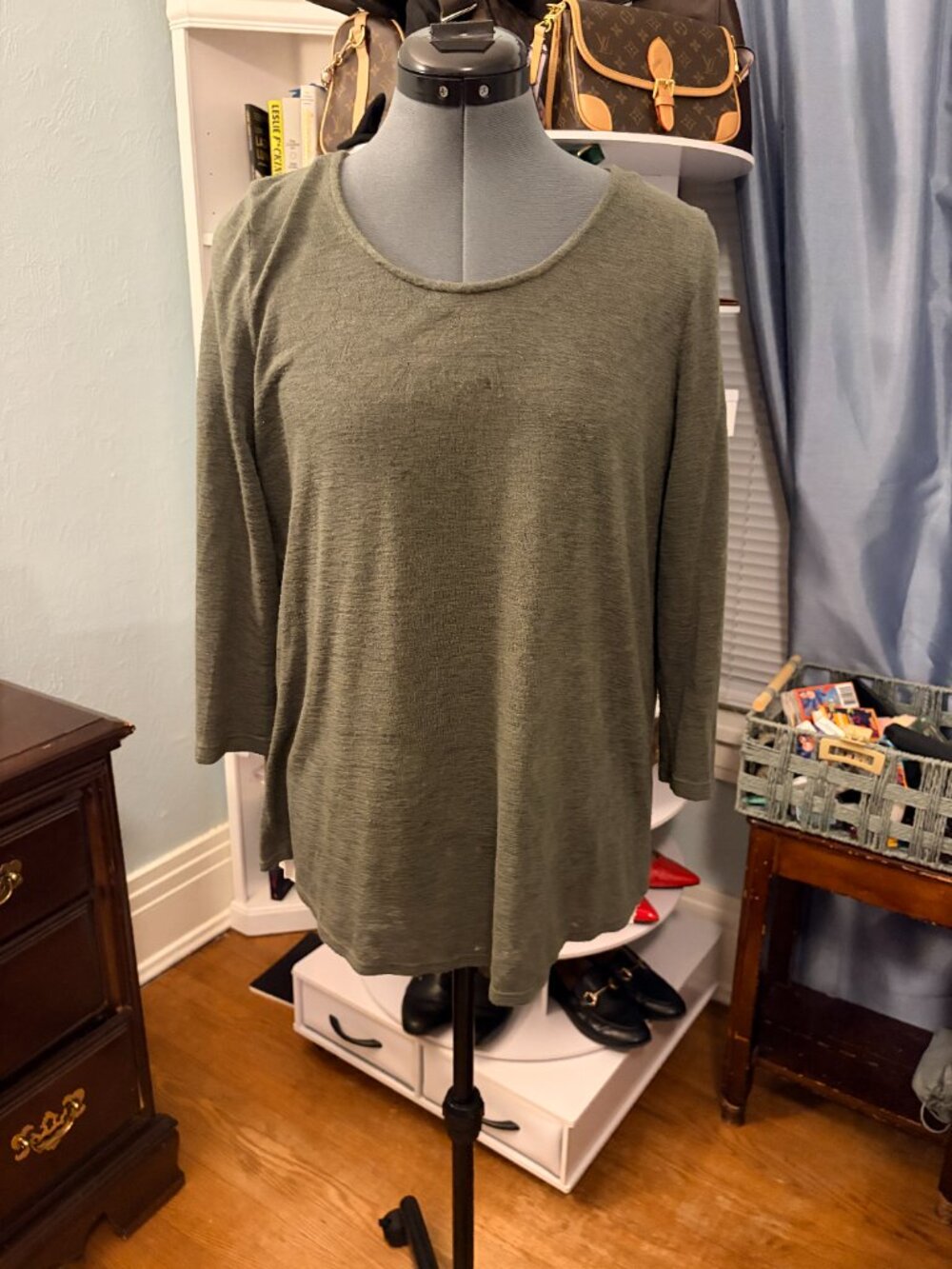 W5 Womens Olive Green Tunic Top Large Pleated Chiffon Back Lace Up Boho Shirt - Picture 8 of 9